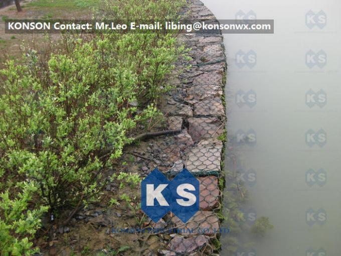 Hoog Corrosiebestendig Gegalvaniseerd en pvc bedekten Gelaste Gabions voor Netwerk het Schermen met een laag